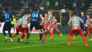 emil audero dilempar flare